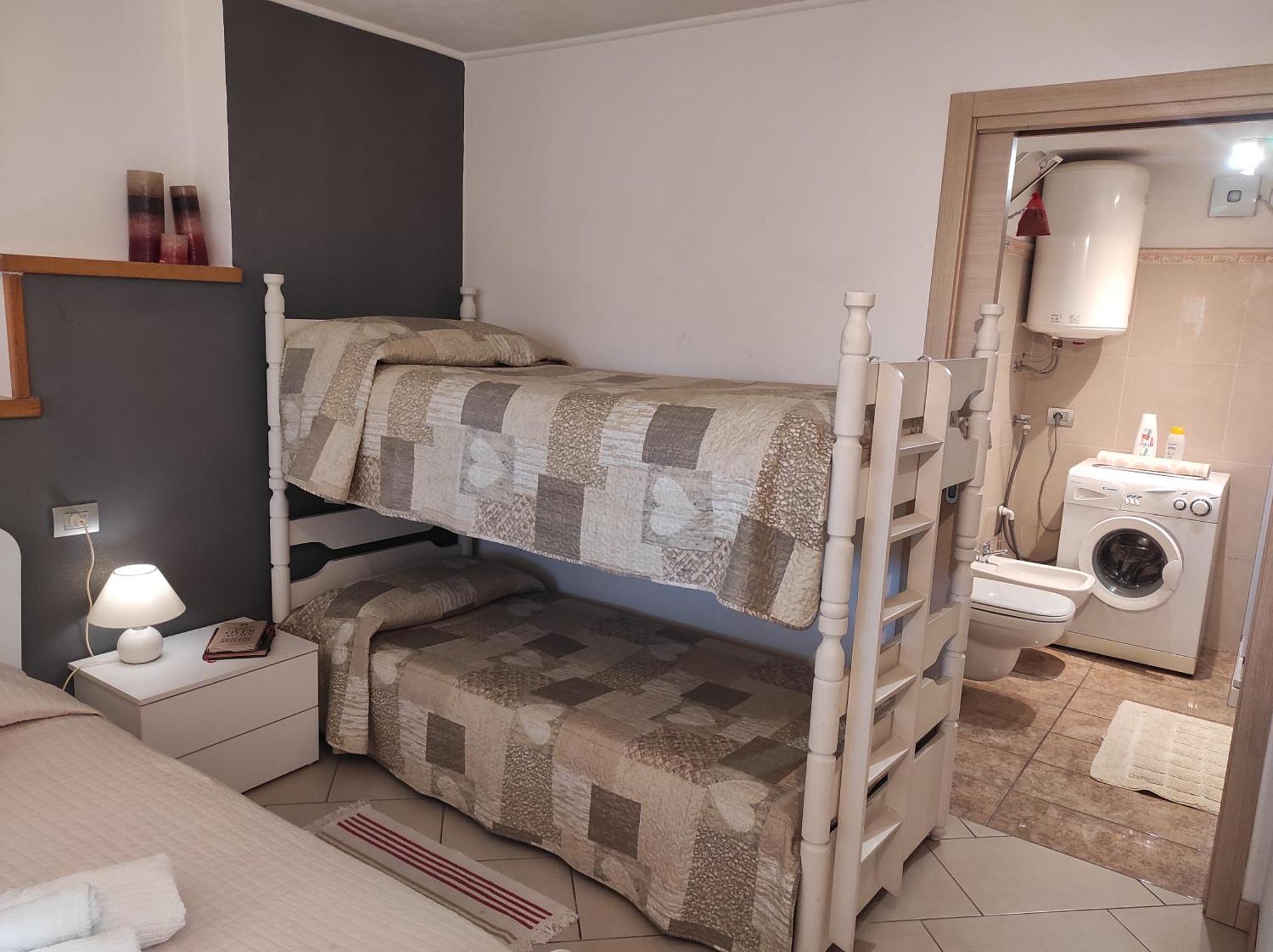 Vezio Hill House Daire Perledo Dış mekan fotoğraf